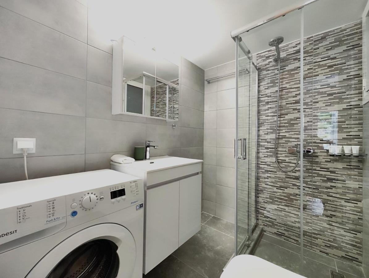 אתונה Dimitsanas By Verde Apartments מראה חיצוני תמונה