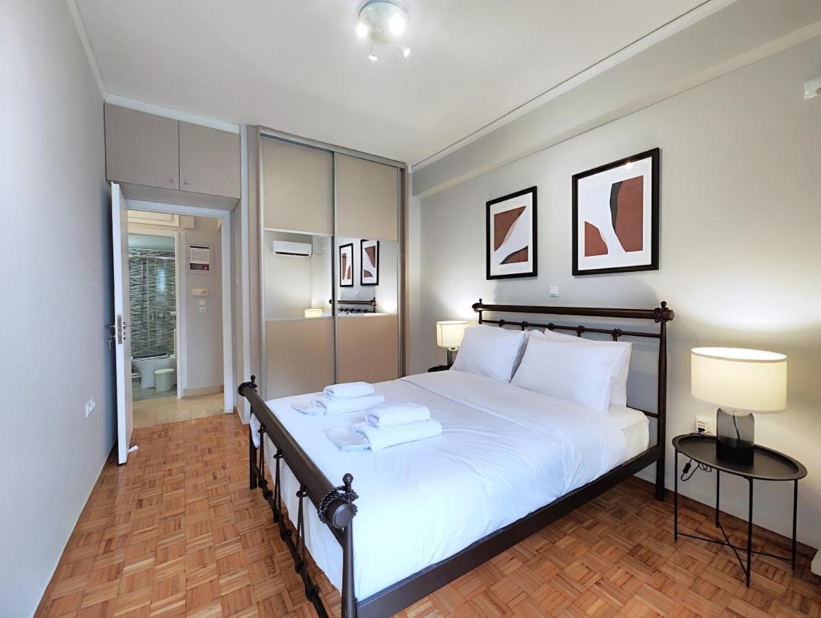 אתונה Dimitsanas By Verde Apartments מראה חיצוני תמונה