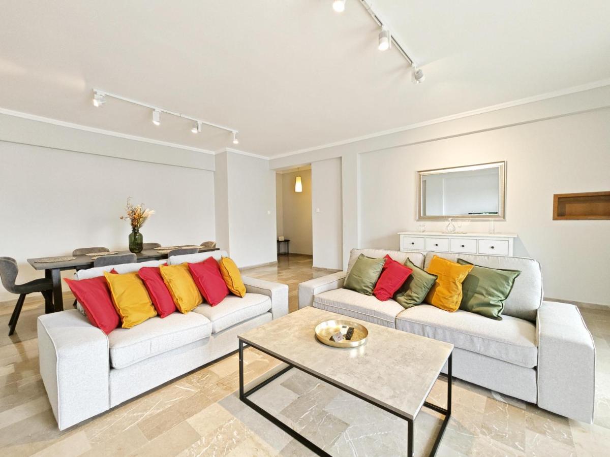 אתונה Dimitsanas By Verde Apartments מראה חיצוני תמונה